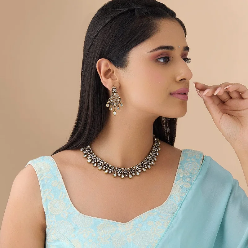 Discounted Jewelry For A Glamorous Look Kundan Necklace 174498