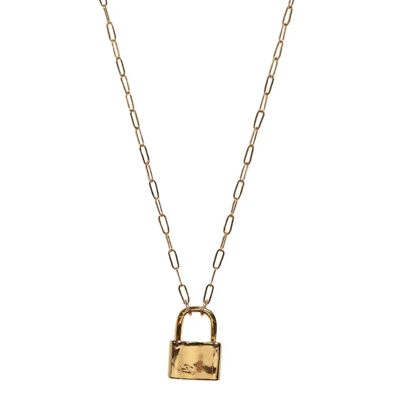 Elegant Jewelry Pieces At Unbelievable Prices Lock Necklace in Gold