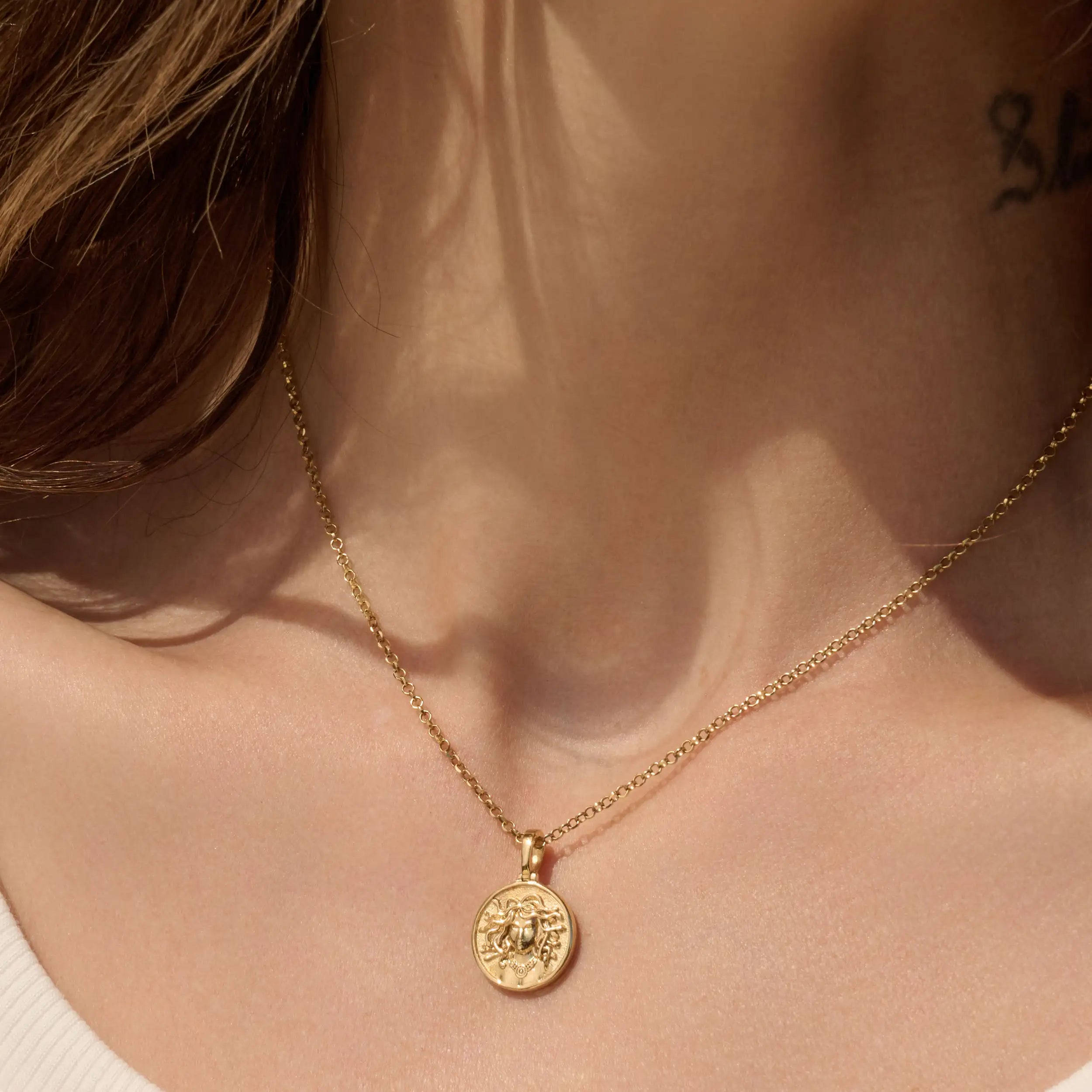 Timeless Beauty, Unbeatable Deals – Jewelry Sale On Mini Medusa Necklace