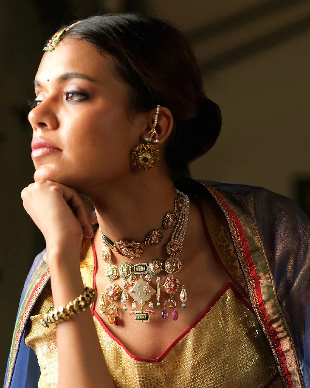 Premium Diamond Jewelry At Once-In-A-Lifetime Discounts Rajvi Jaisalmeri Necklace