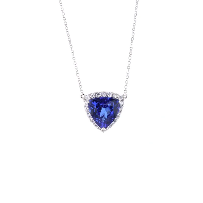 Discounted Jewelry For A Glamorous Look Tanzanite & Diamond Pendant