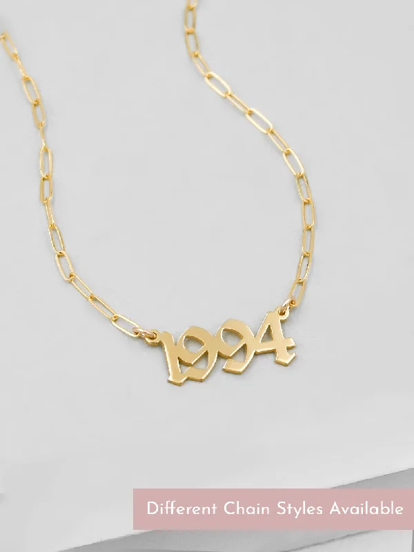 Get Ready To Sparkle – Special Jewelry Discounts Year Nameplate Necklace