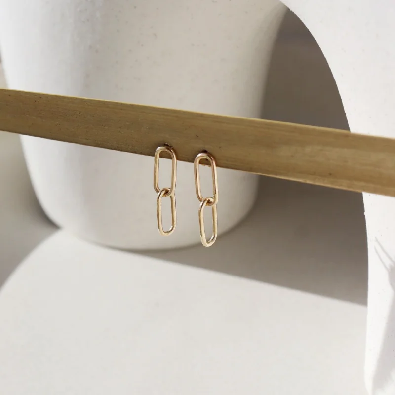 Don't Miss These Dazzling Jewelry Discounts Link Studs in 14k Gold