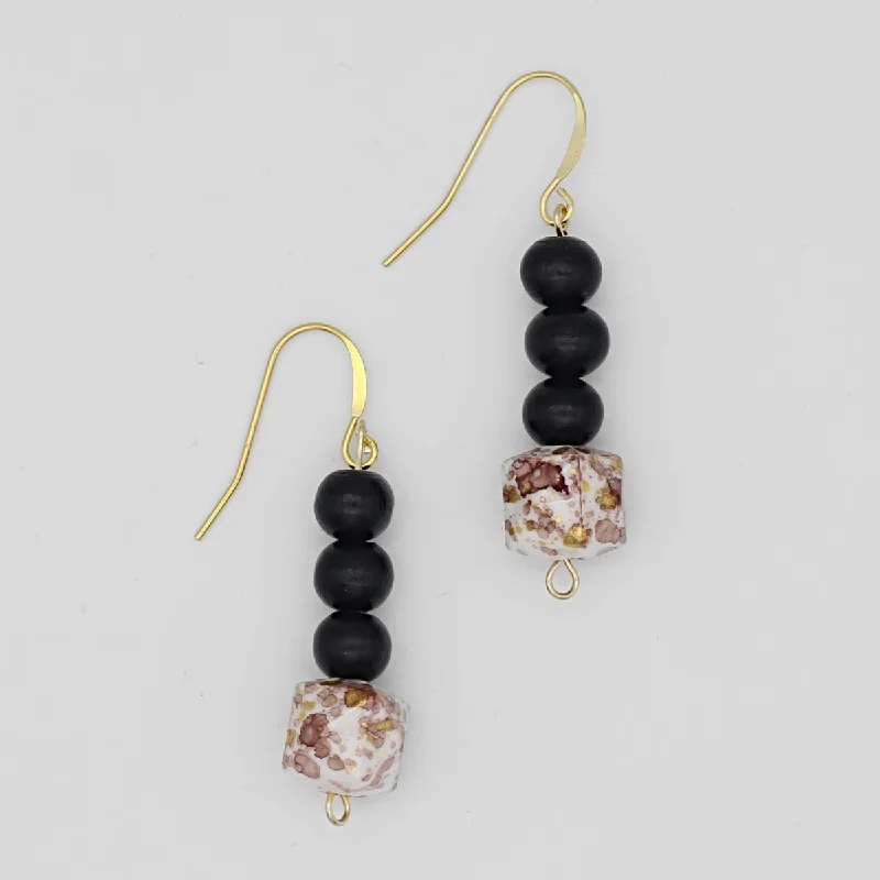 Beautiful Jewelry, Breathtaking Discounts – Hurry In Black and Gold Dottie Earrings