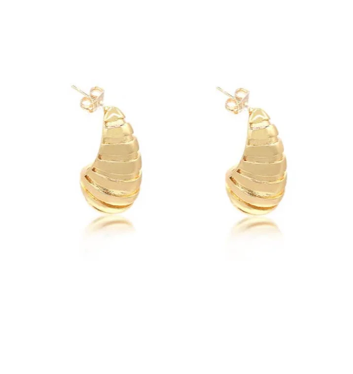 Must-Have Jewelry Pieces At Reduced Prices Cut Out Teardrop Water drop Earrings