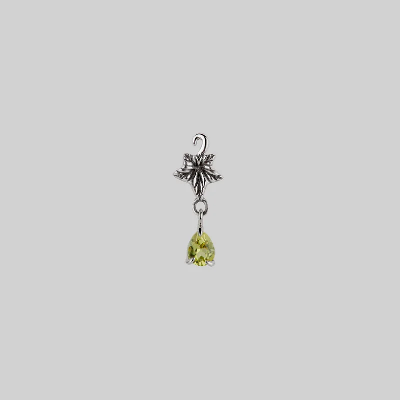 Breathtaking Jewelry At Limited-Time Savings FERONIA. Ivy Leaf Peridot Ear Stud - Silver Breathtaking Jewelry At Limited-Time Savings FERONIA. Ivy Leaf Peridot Ear Stud - Silver