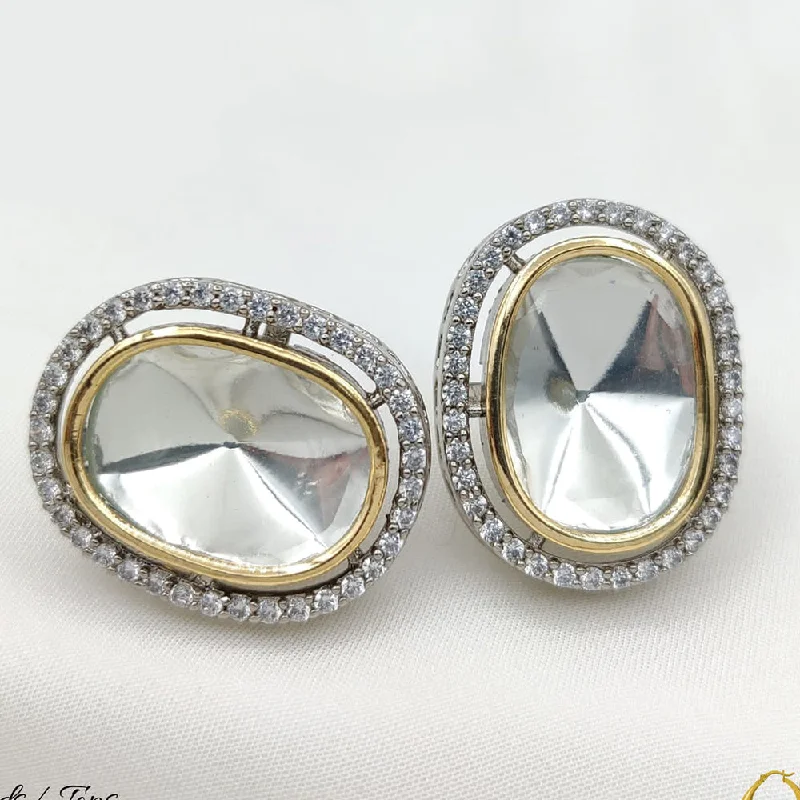 Discounted Jewelry For A Glamorous Look Jewel Addiction Gold Plated Kundan Stud Earrings Discounted Jewelry For A Glamorous Look Jewel Addiction Gold Plated Kundan Stud Earrings