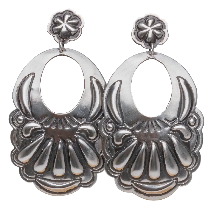 Premium Jewelry, Premium Discounts – Act Fast Silver Repossé Earrings | Leander Tahe Premium Jewelry, Premium Discounts – Act Fast Silver Repossé Earrings | Leander Tahe