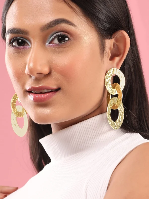 Don't Miss Out – Shop Elegant Jewelry For Less Rubans Voguish Gold Toned Textured Cuban Link Dangle Earrings Don't Miss Out – Shop Elegant Jewelry For Less Rubans Voguish Gold Toned Textured Cuban Link Dangle Earrings