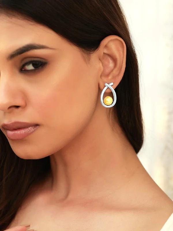 Glamorous Jewelry, Glamorous Deals – Shop Now Rubans Voguish Dual toned Contemporary Ribbion wrap Stud Earring Glamorous Jewelry, Glamorous Deals – Shop Now Rubans Voguish Dual toned Contemporary Ribbion wrap Stud Earring