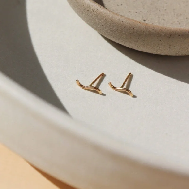 Sparkle On A Budget – Fine Jewelry For Less Swell Studs in 14k Gold