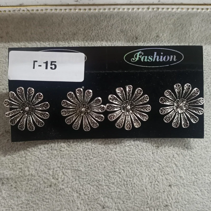 Premium Jewelry At Promotional Prices – Shine Today Tahura Oxidised Plated Stud Earrings Premium Jewelry At Promotional Prices – Shine Today Tahura Oxidised Plated Stud Earrings