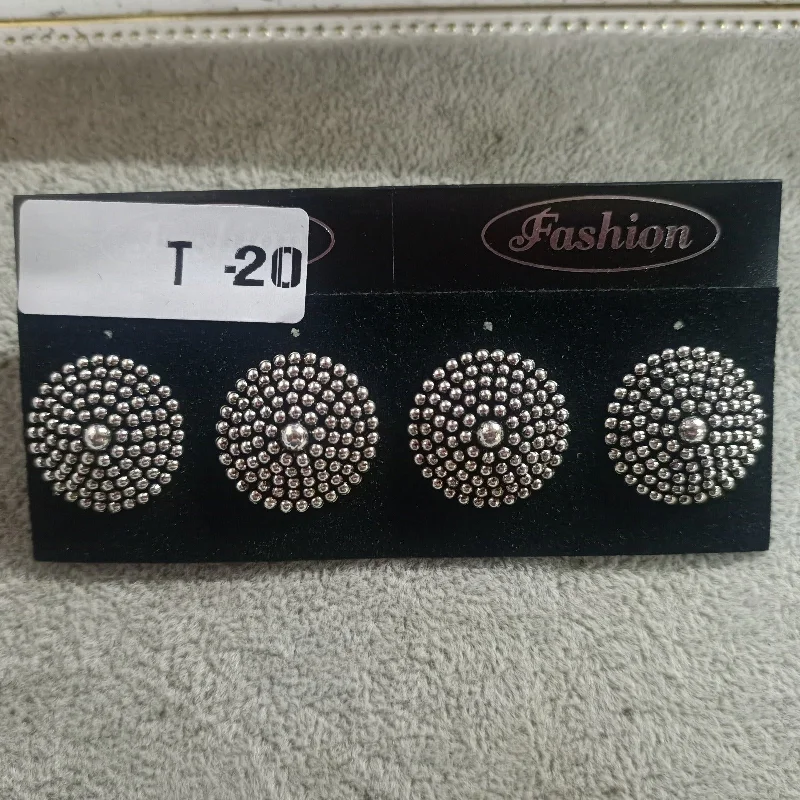 Beautiful Jewelry, Breathtaking Discounts – Hurry In Tahura Oxidised Plated Stud Earrings Beautiful Jewelry, Breathtaking Discounts – Hurry In Tahura Oxidised Plated Stud Earrings