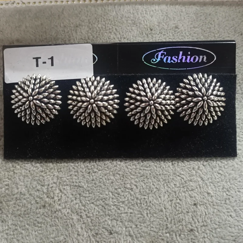 Bohemian-Inspired Jewelry For Free-Spirited Fashion Tahura Oxidised Plated Stud Earrings Bohemian-Inspired Jewelry For Free-Spirited Fashion Tahura Oxidised Plated Stud Earrings