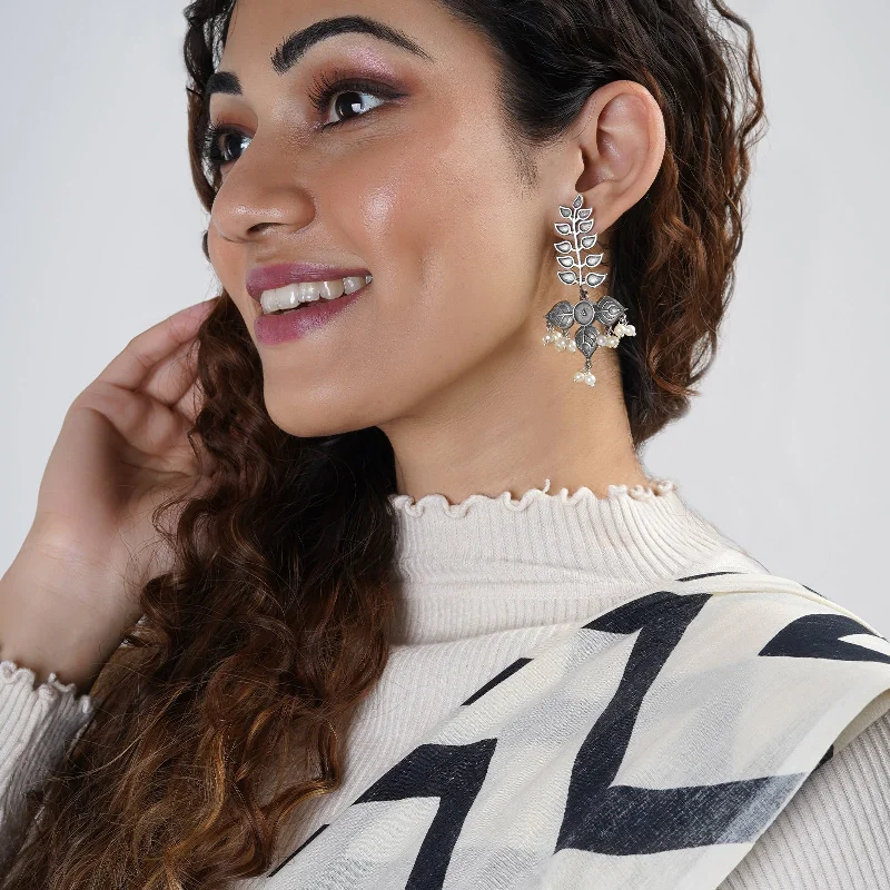 Breathtaking Jewelry, Breathtaking Prices Teejh Aarini Silver Oxidised Earring