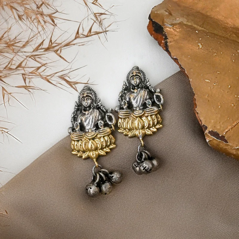 Luxury Meets Affordability – Jewelry Sale Live Now Teejh Daivik Silver Oxidised Lakshmi Earring Luxury Meets Affordability – Jewelry Sale Live Now Teejh Daivik Silver Oxidised Lakshmi Earring