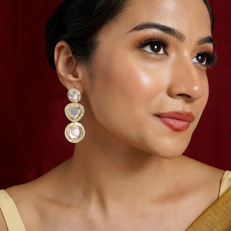 Affordable Elegance – Premium Jewelry At Special Prices Teejh Nazakat Light Gold Earring Affordable Elegance – Premium Jewelry At Special Prices Teejh Nazakat Light Gold Earring