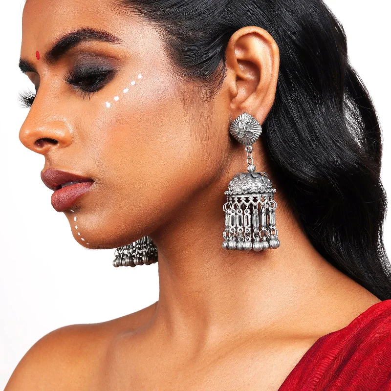 Save On Luxury Jewelry Pieces – Limited-Time Offers Teejh Tanushree Oxidised Earrings Save On Luxury Jewelry Pieces – Limited-Time Offers Teejh Tanushree Oxidised Earrings