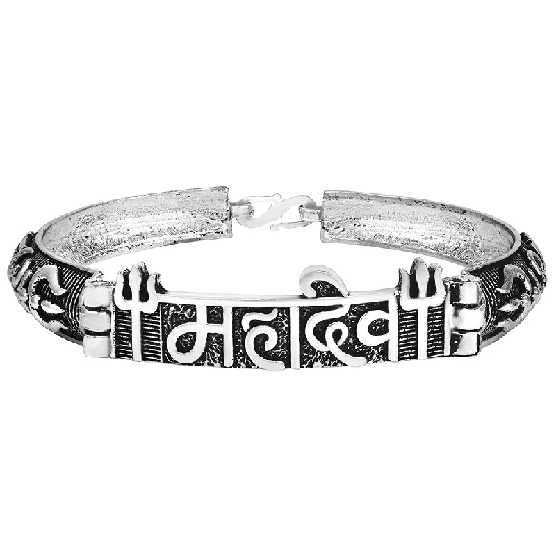 Beautiful Jewelry, Breathtaking Discounts – Hurry In Bhavi Jewels Oxidised  Plated Bracelet