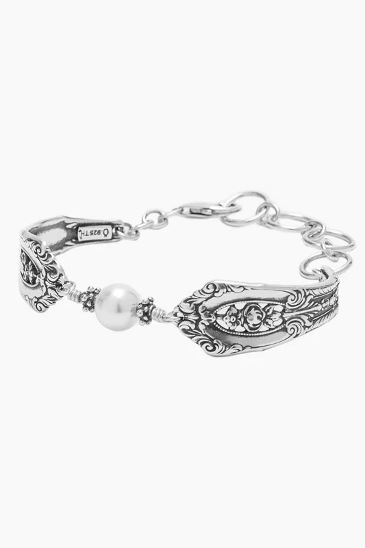 Trendy And Classic Jewelry Now At Reduced Prices Empire Sterling Silver Bracelet with Crystal Pearl Trendy And Classic Jewelry Now At Reduced Prices Empire Sterling Silver Bracelet with Crystal Pearl
