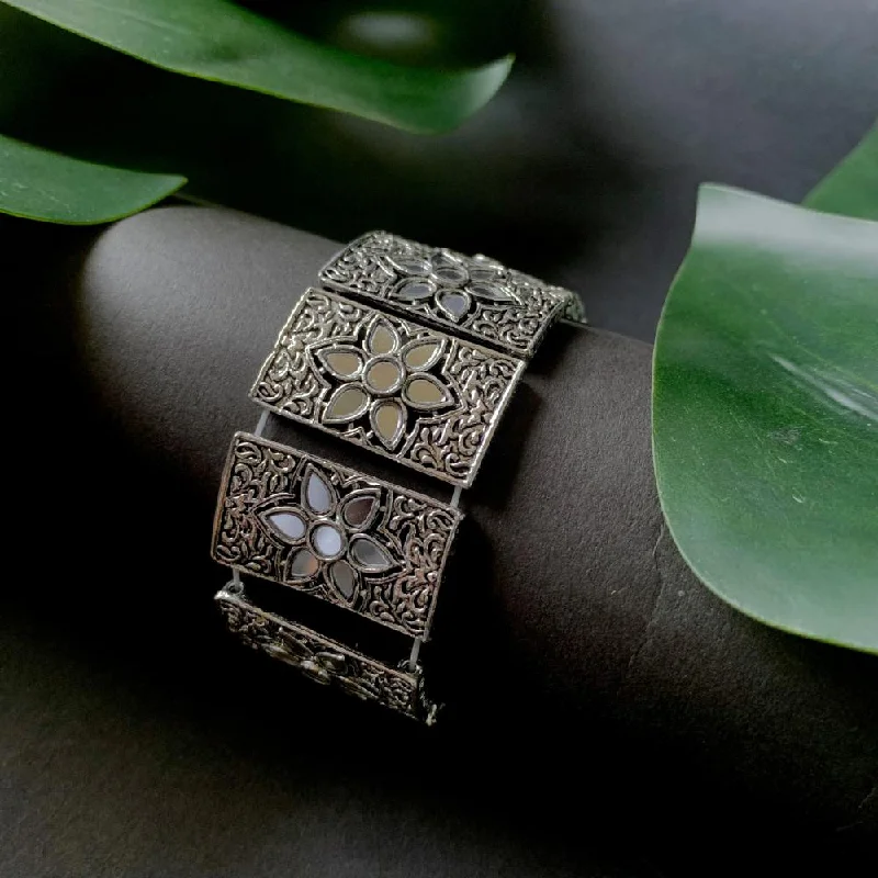 Premium Jewelry At Promotional Prices – Shine Today Etnico Silver Oxidised Afghani Traditional Mirror Work Stretch Bracelet For Women (ADB501OX) Premium Jewelry At Promotional Prices – Shine Today Etnico Silver Oxidised Afghani Traditional Mirror Work Stretch Bracelet For Women (ADB501OX)