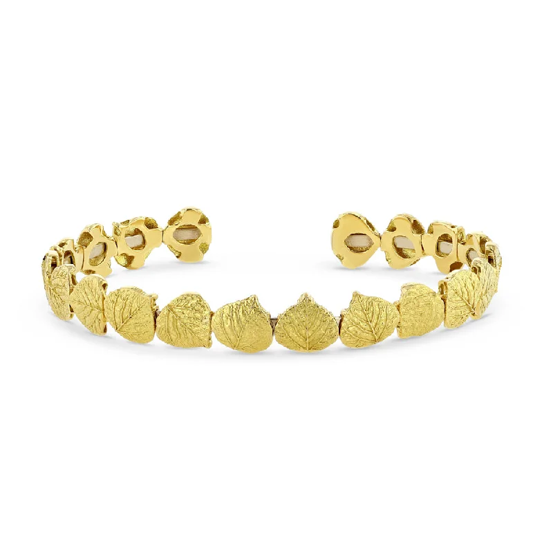 Elegant Necklaces And Bracelets At Limited-Time Offers Flexible 18k Gold Aspen Leaf Bracelet Elegant Necklaces And Bracelets At Limited-Time Offers Flexible 18k Gold Aspen Leaf Bracelet