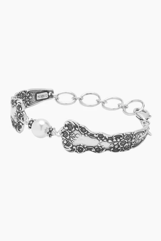 High-Quality Gemstone Jewelry For Special Occasions Lady Helen Sterling Silver Crystal Pearl Bracelet High-Quality Gemstone Jewelry For Special Occasions Lady Helen Sterling Silver Crystal Pearl Bracelet