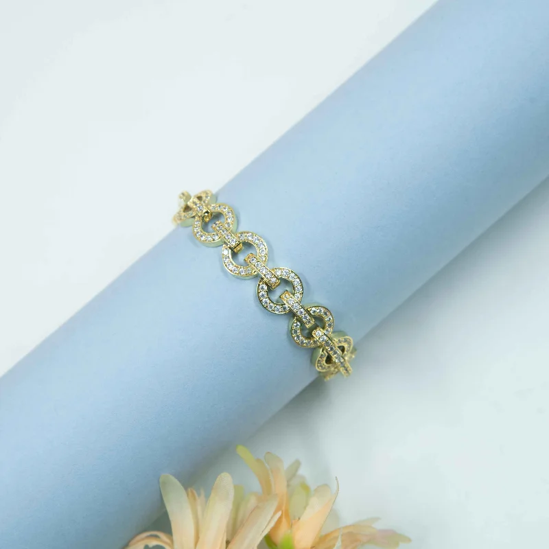 High-Quality Jewelry At A Fraction Of The Cost Nipura Golden Studded Linked Chain Bracelet High-Quality Jewelry At A Fraction Of The Cost Nipura Golden Studded Linked Chain Bracelet