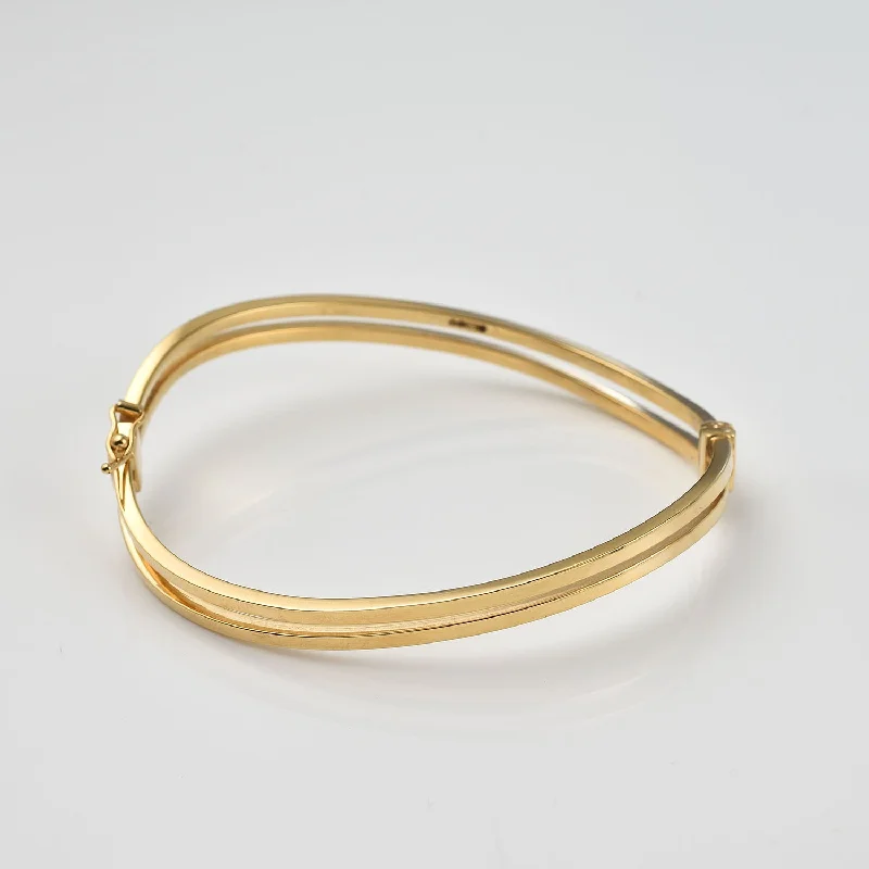Elegant Designs, Unbeatable Discounts – Shop Jewelry Now Ouro Double Bar Bangle in 9K Gold Elegant Designs, Unbeatable Discounts – Shop Jewelry Now Ouro Double Bar Bangle in 9K Gold