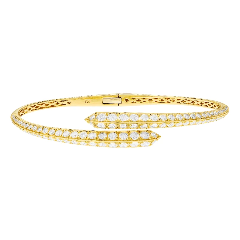 Elegant Designs, Unbeatable Discounts – Shop Jewelry Now Viv Overlap Cuff