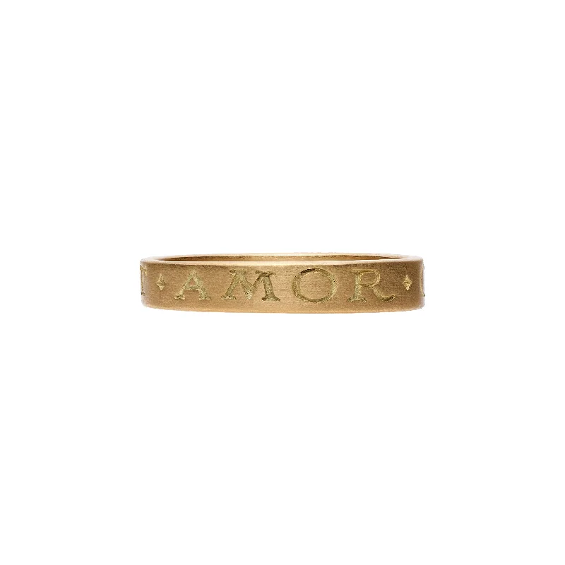 Luxury Jewelry Sale – Sparkle For Less Gabriella Kiss 18k Band Ring Inscribed with "Omnia Vincit Amor" Luxury Jewelry Sale – Sparkle For Less Gabriella Kiss 18k Band Ring Inscribed with "Omnia Vincit Amor"