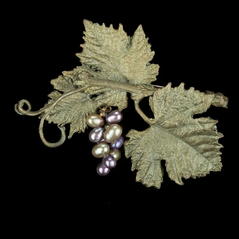 Unmissable Jewelry Clearance – Final Reductions Grape Vines Brooch