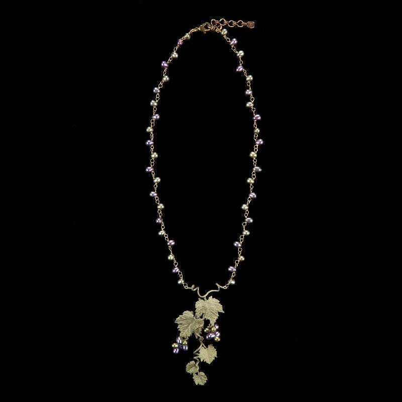 Once-A-Year Jewelry Deals – Shop Before They’Re Gone Grape Vines Necklace - Single Pearl