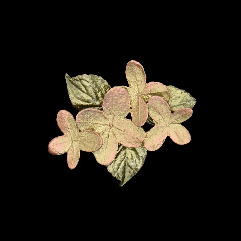 Elevate Your Jewelry Collection With Limited-Time Savings Hydrangea Dainty Brooch