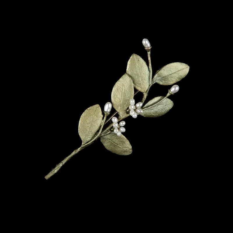 Timeless Elegance At Unbelievable Discounts Myrtle Brooch