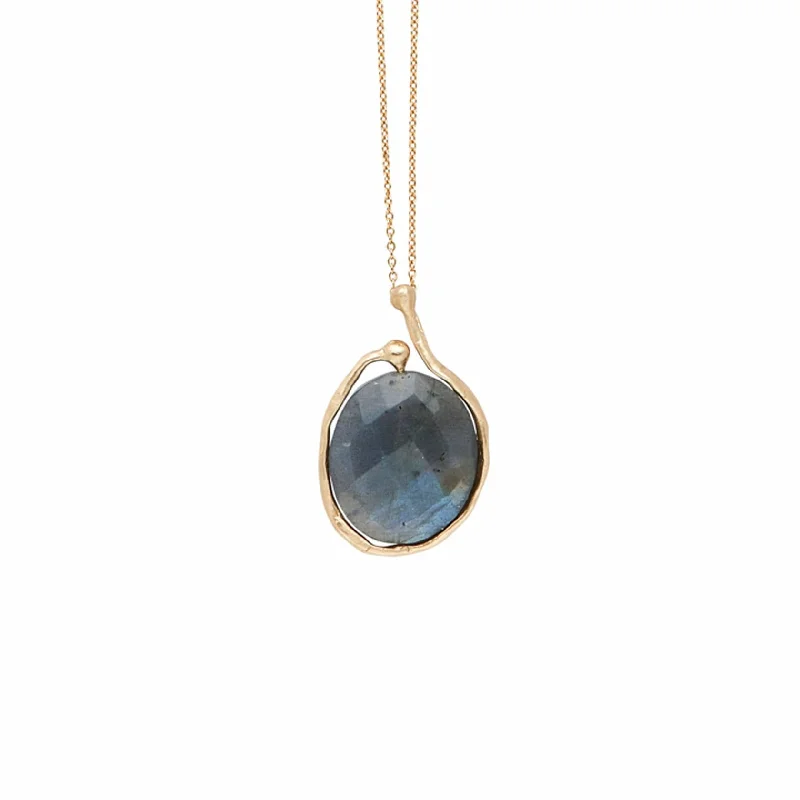 Elegant Necklaces And Bracelets At Limited-Time Offers Saturn Bronze Labradorite Pendant Necklace Elegant Necklaces And Bracelets At Limited-Time Offers Saturn Bronze Labradorite Pendant Necklace